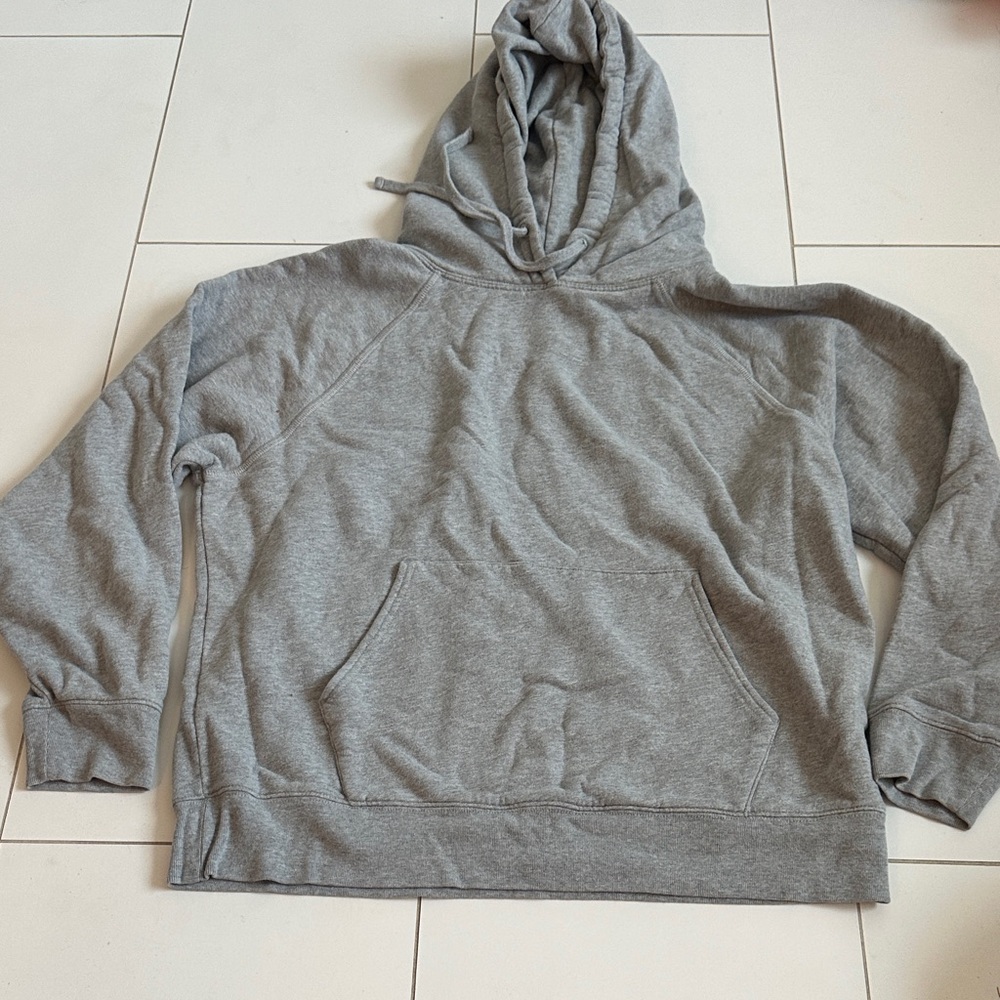 Reformation Jeans Gray women’s Hoodie Sweater L
